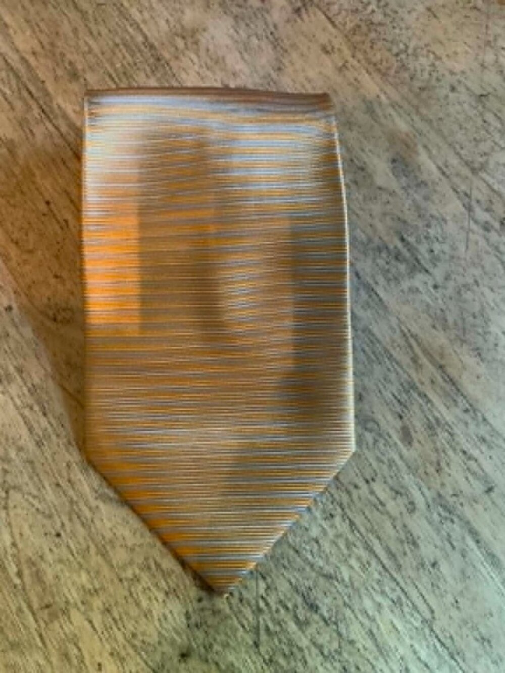 Vintage Vizoni Uomo Silk Tie. 55 Inches